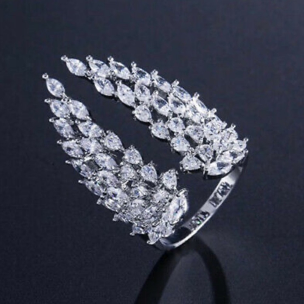 New Sterling silver luxury adjustable ring